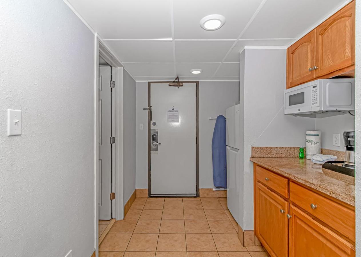 Ocean Reef Resort - Direct Oceanfront Studio - Nicely Updated! Perfect For 2-4 Guests! Unit 401 Myrtle Beach Zewnętrze zdjęcie